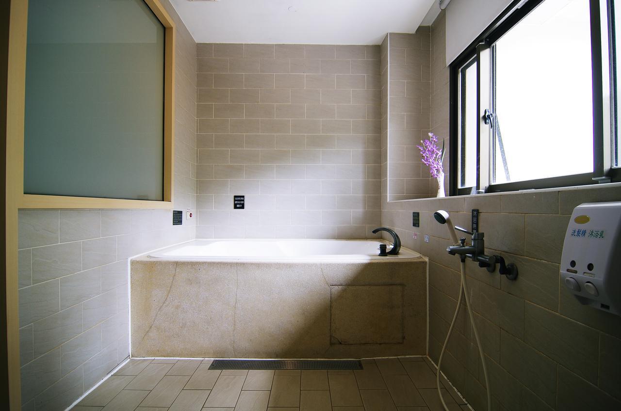Kyoto Spring Hotel ไทเป ภายนอก รูปภาพ